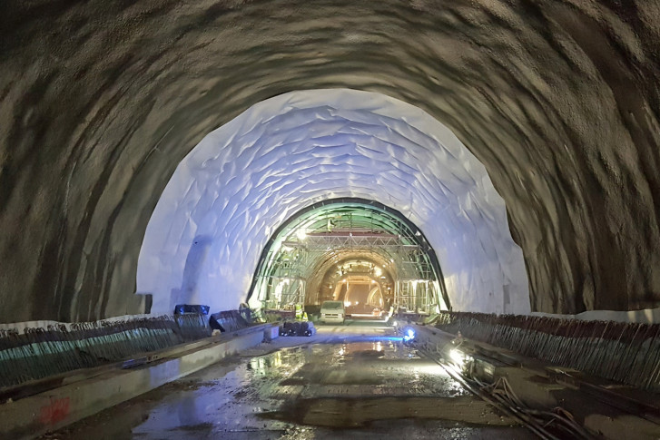 Tunnel Perjen